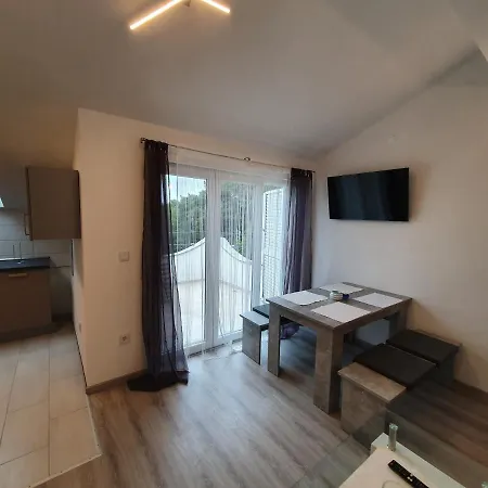 M&m 2 Apartament Bibinje