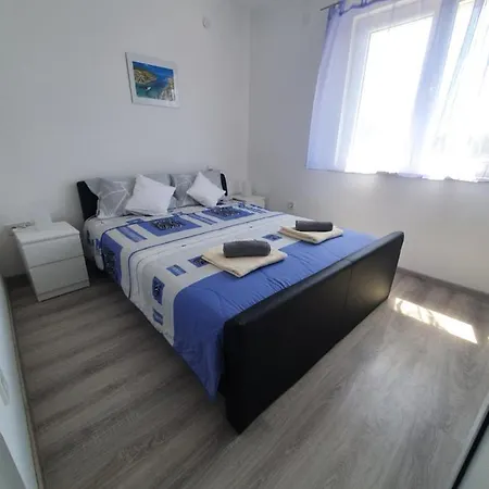 Apartament M&m 2 *