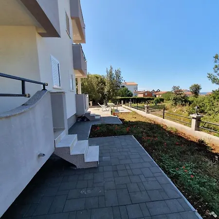 Apartament M&m 2 *